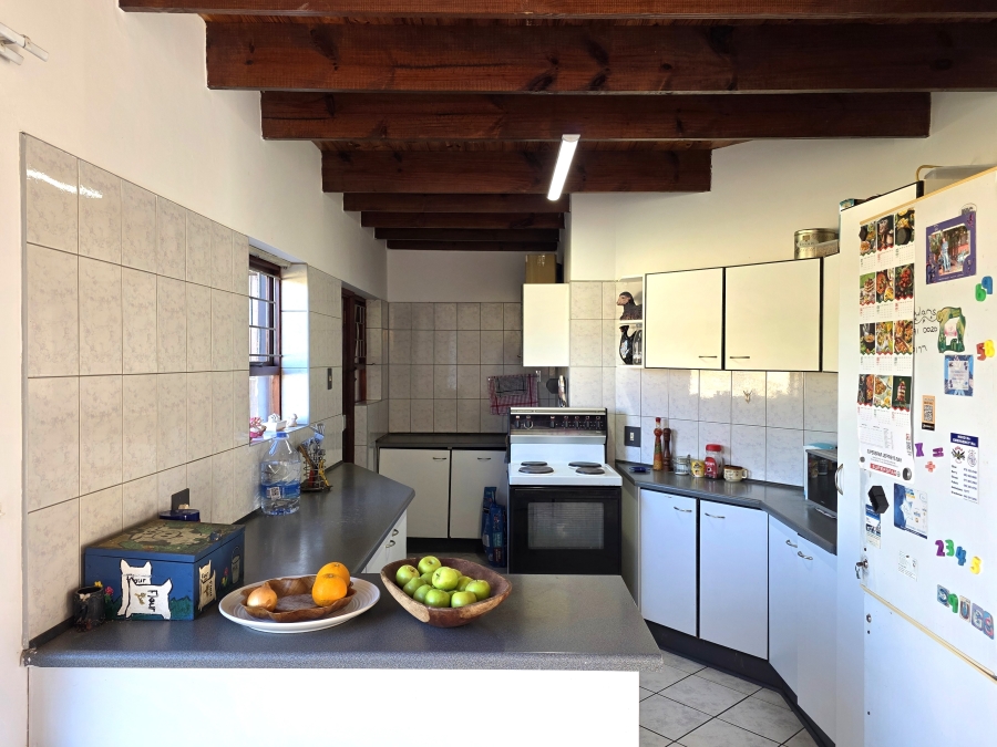 4 Bedroom Property for Sale in Noorsekloof Eastern Cape